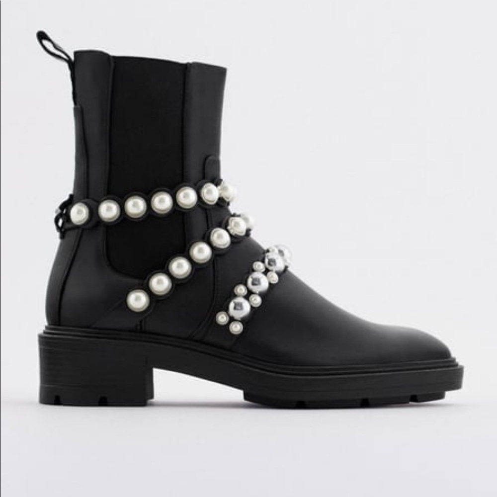 Zara boots with pearl detail